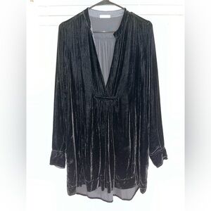 Free People - Marianne Velvet Shirt - Size S